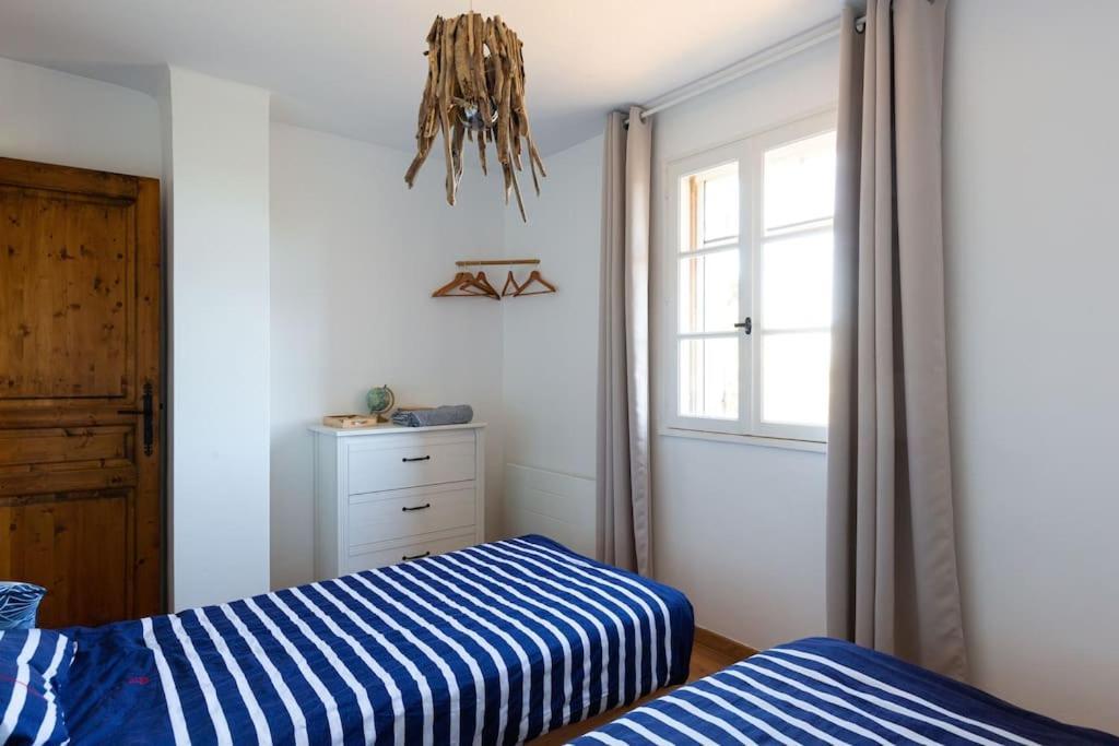 Mas Provencal De 120M2 En Camargue, Avec Piscine Et Parking Inclus, Ideal Pour Des Vacances Arles Bagian luar foto