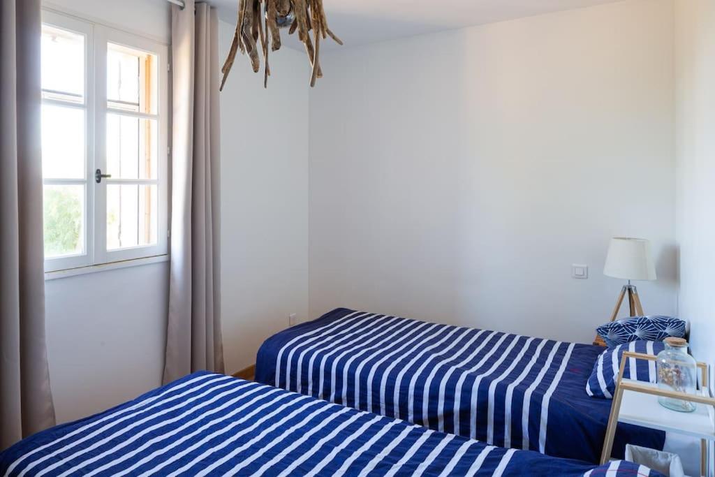 Mas Provencal De 120M2 En Camargue, Avec Piscine Et Parking Inclus, Ideal Pour Des Vacances Arles Bagian luar foto